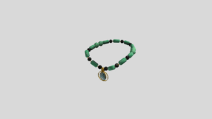 Jade Necklace with Shell Pendant item Roblox gratis dari katalog resmi Roblox